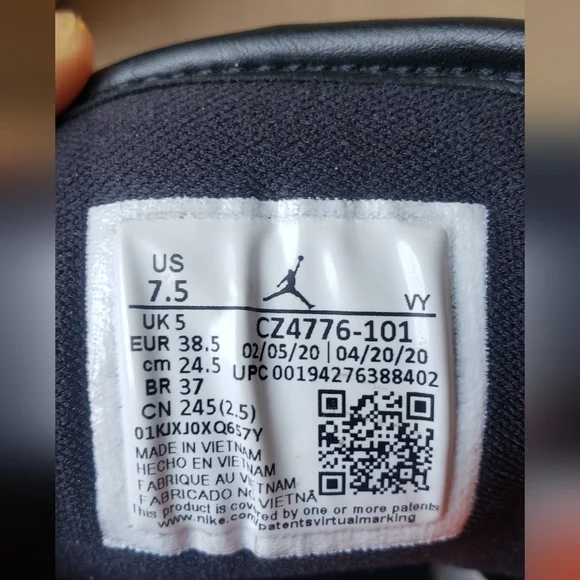 Jordan Air 1 Low Womens Multi-colored, Size 7.5 (Women's Size) - Picture 7 of 8